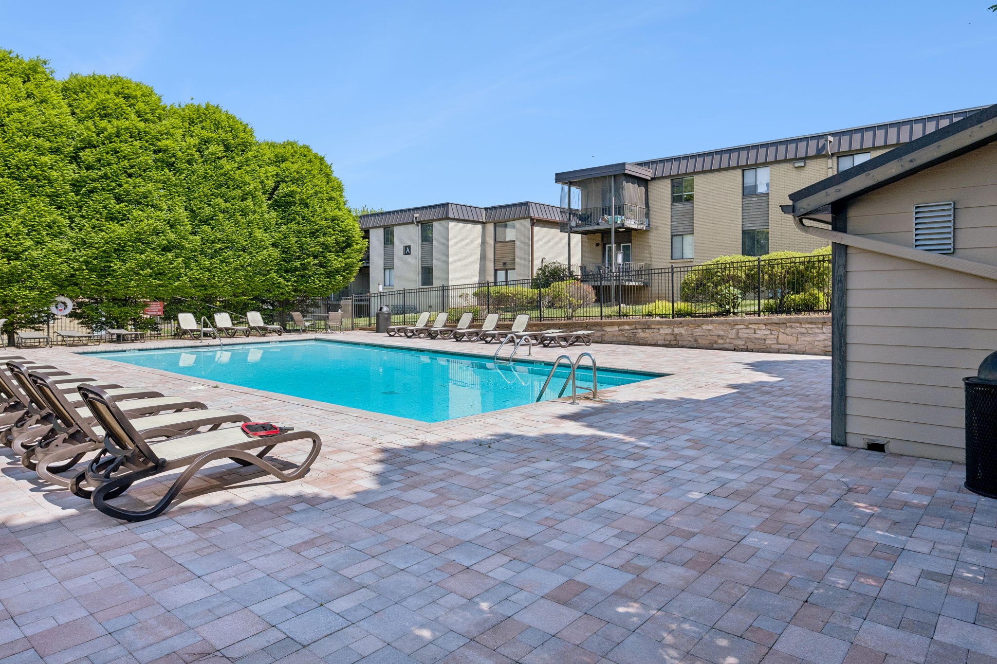 6680 Charlotte Pike Unit: C1