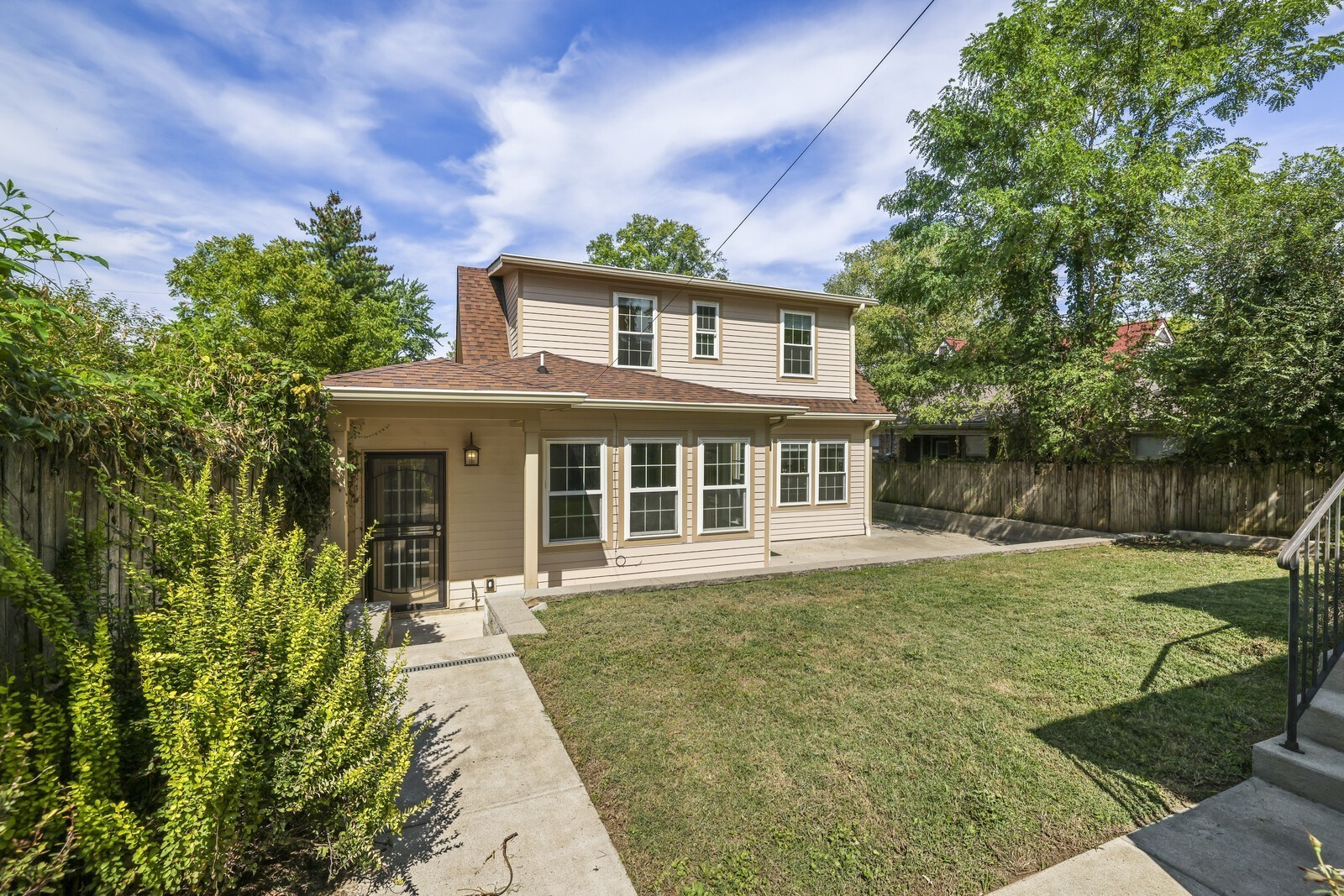 2119 Westwood Ave