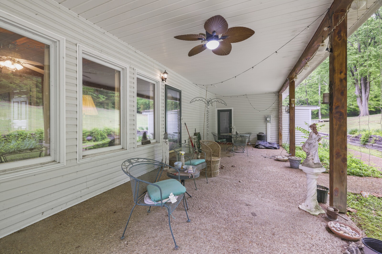 6268 Highway 100, W