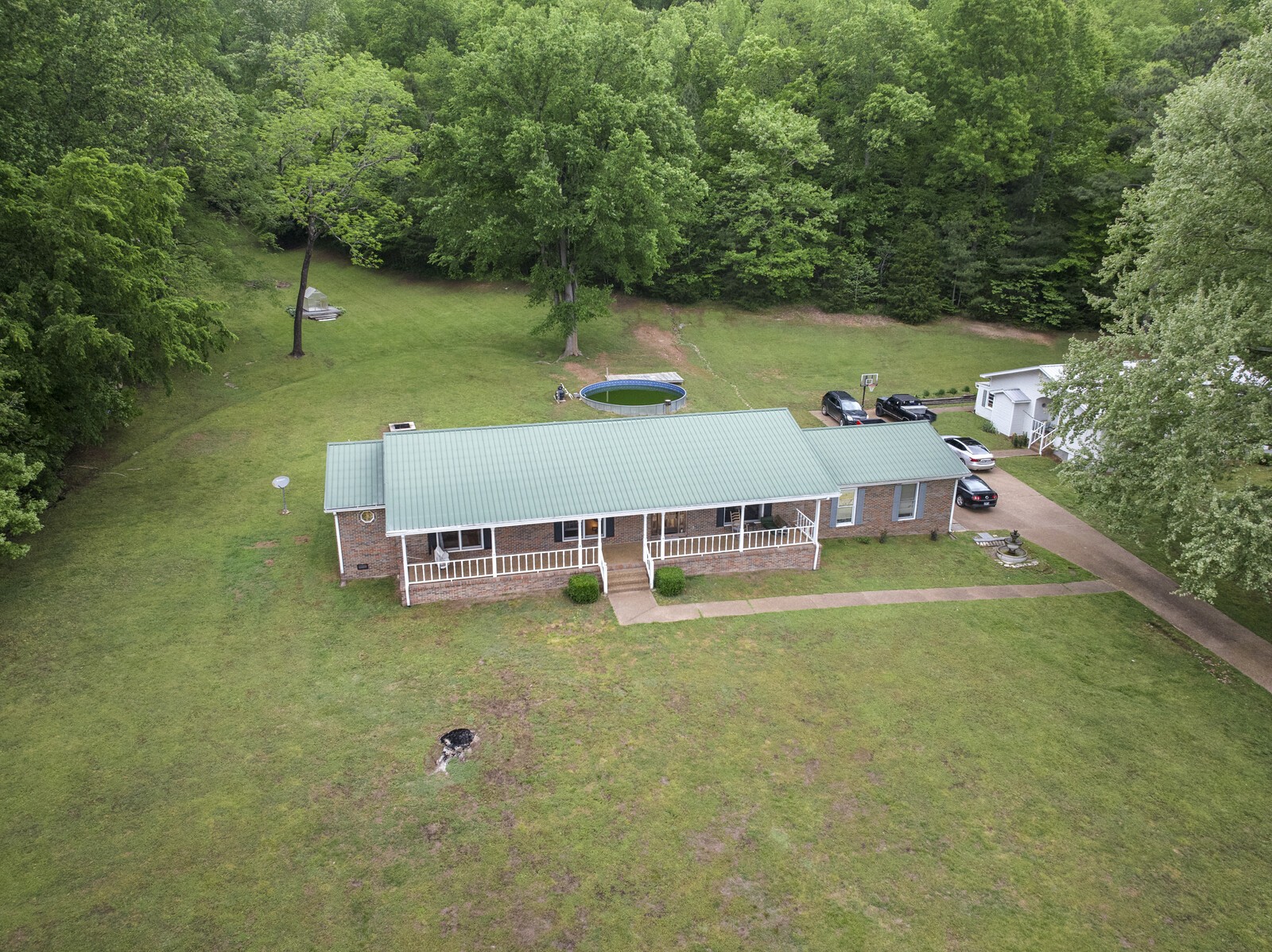 6268 Highway 100, W