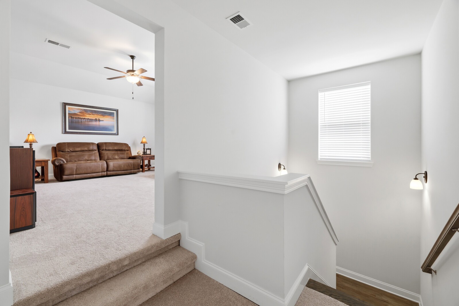 517 Oakvale Ln