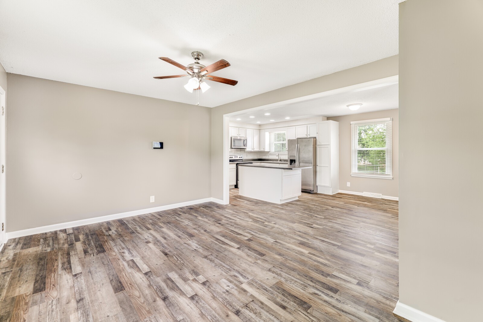 638 Lafayette Rd