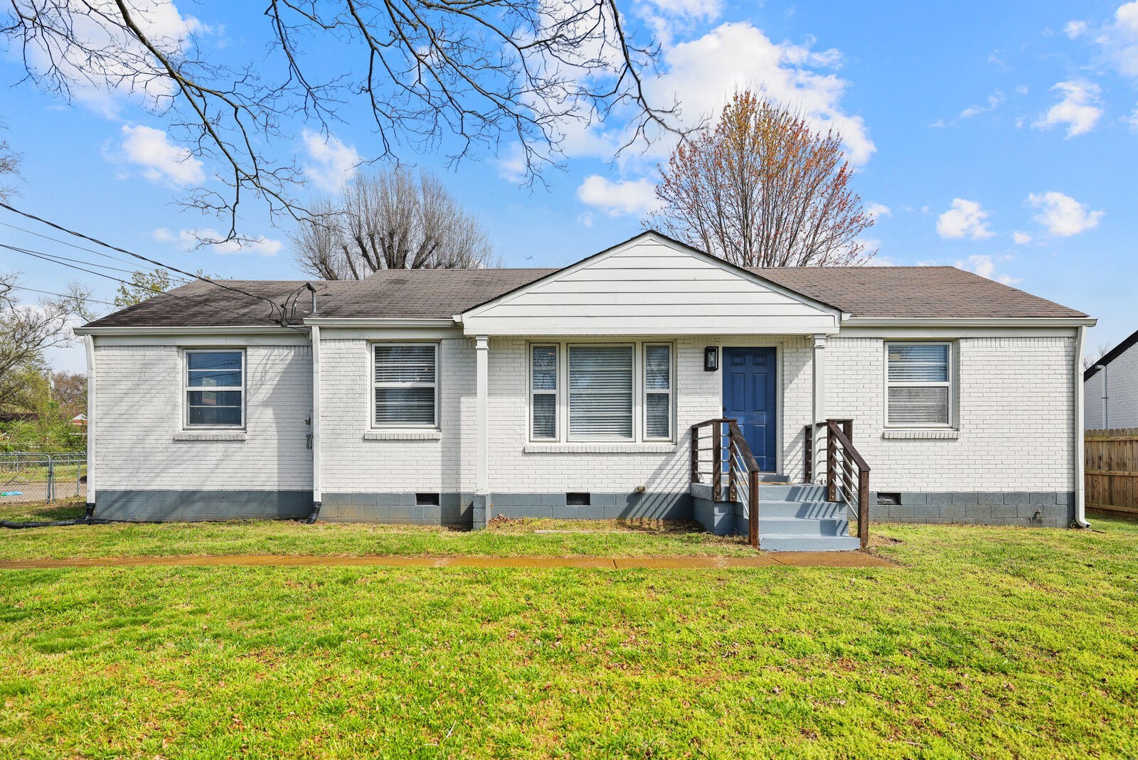 3712 Yelton Dr