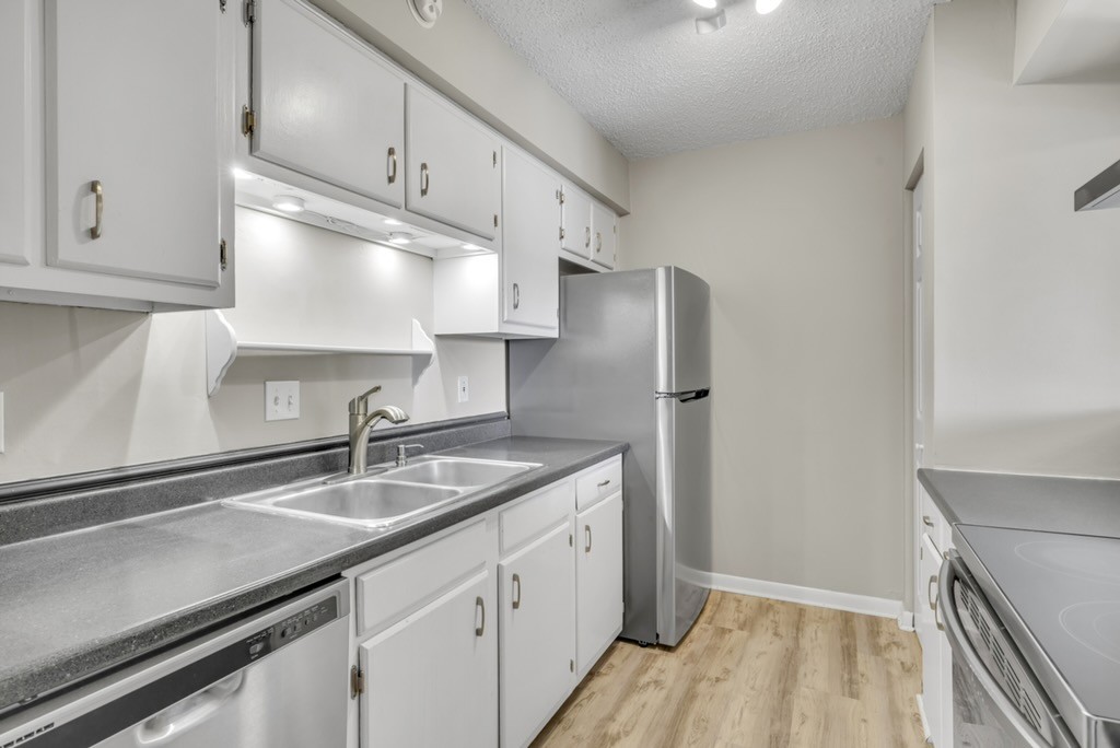 432 Summit Ridge Pl