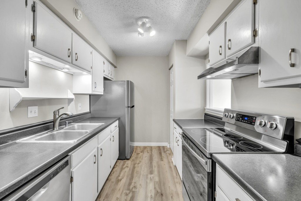 432 Summit Ridge Pl