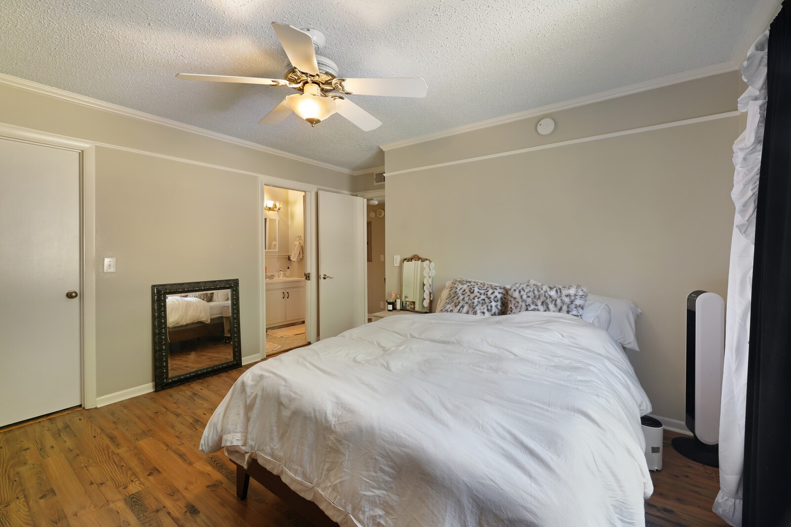 432 Summit Ridge Pl