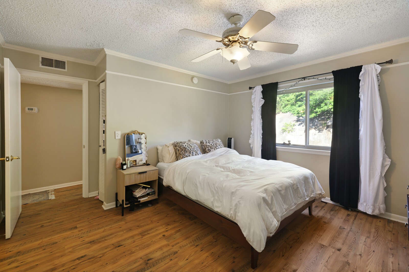 432 Summit Ridge Pl