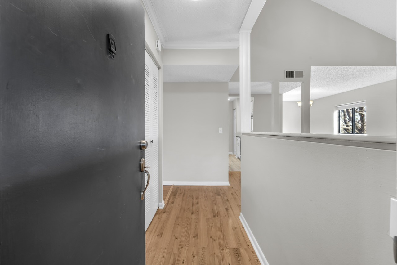 432 Summit Ridge Pl