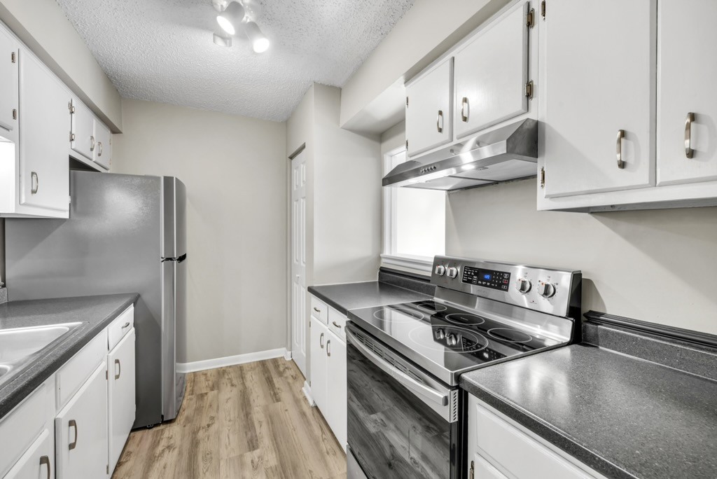432 Summit Ridge Pl