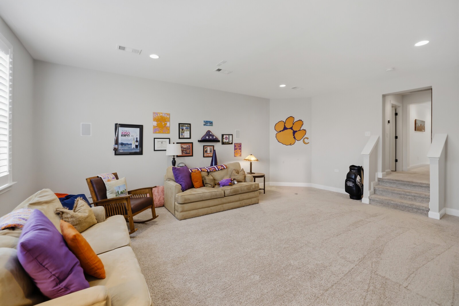 9963 Lodestone Dr