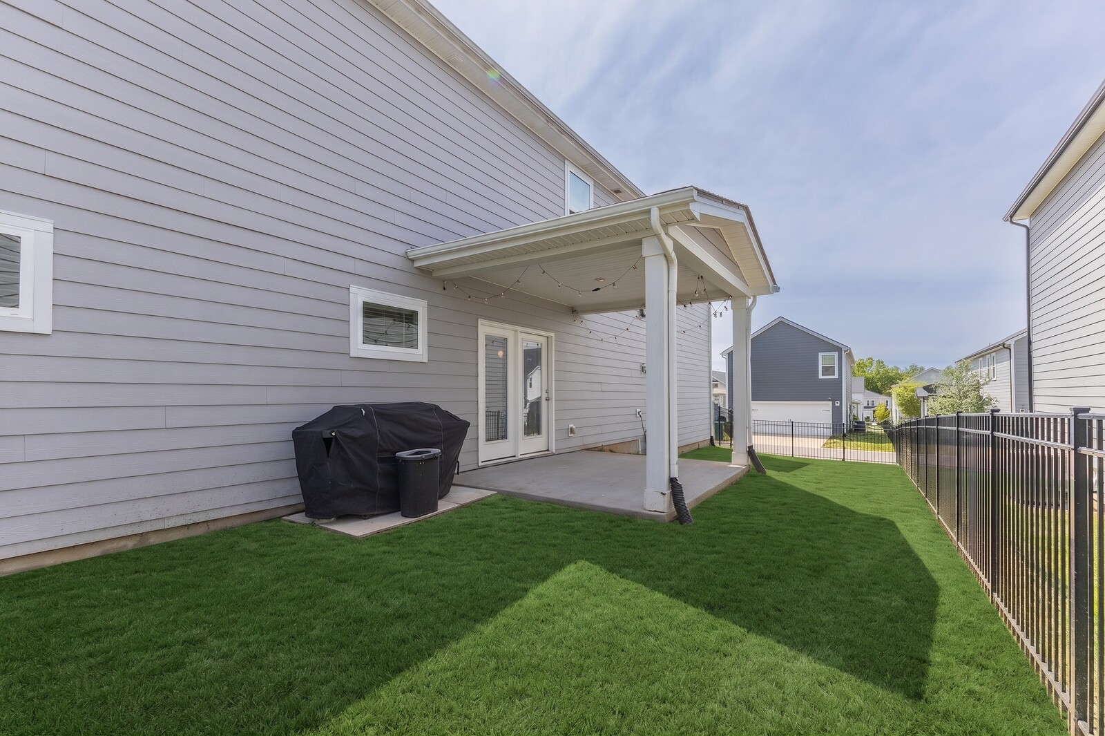 2081 Notchleaf Rd