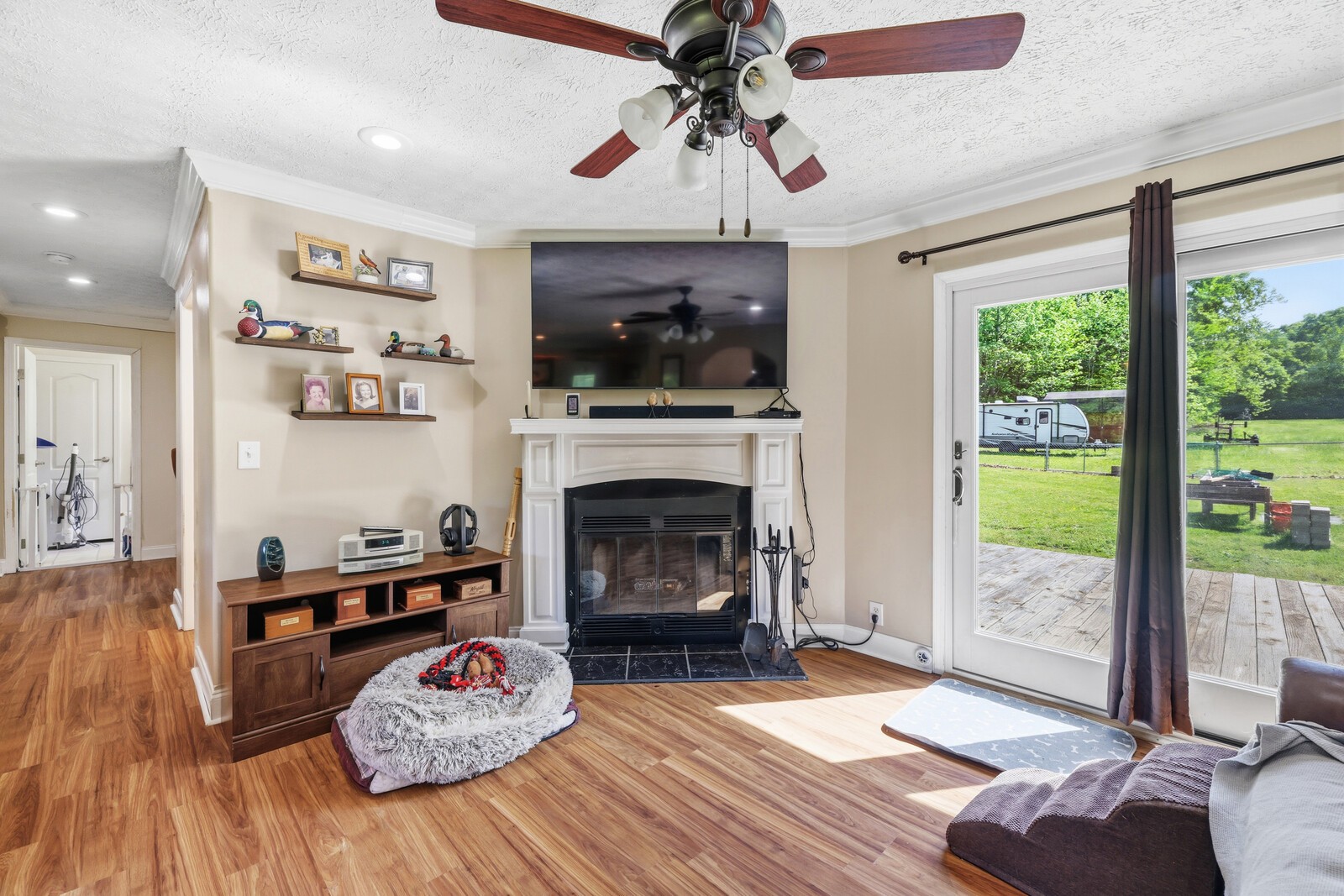 1637 Upper Standing Rock Rd