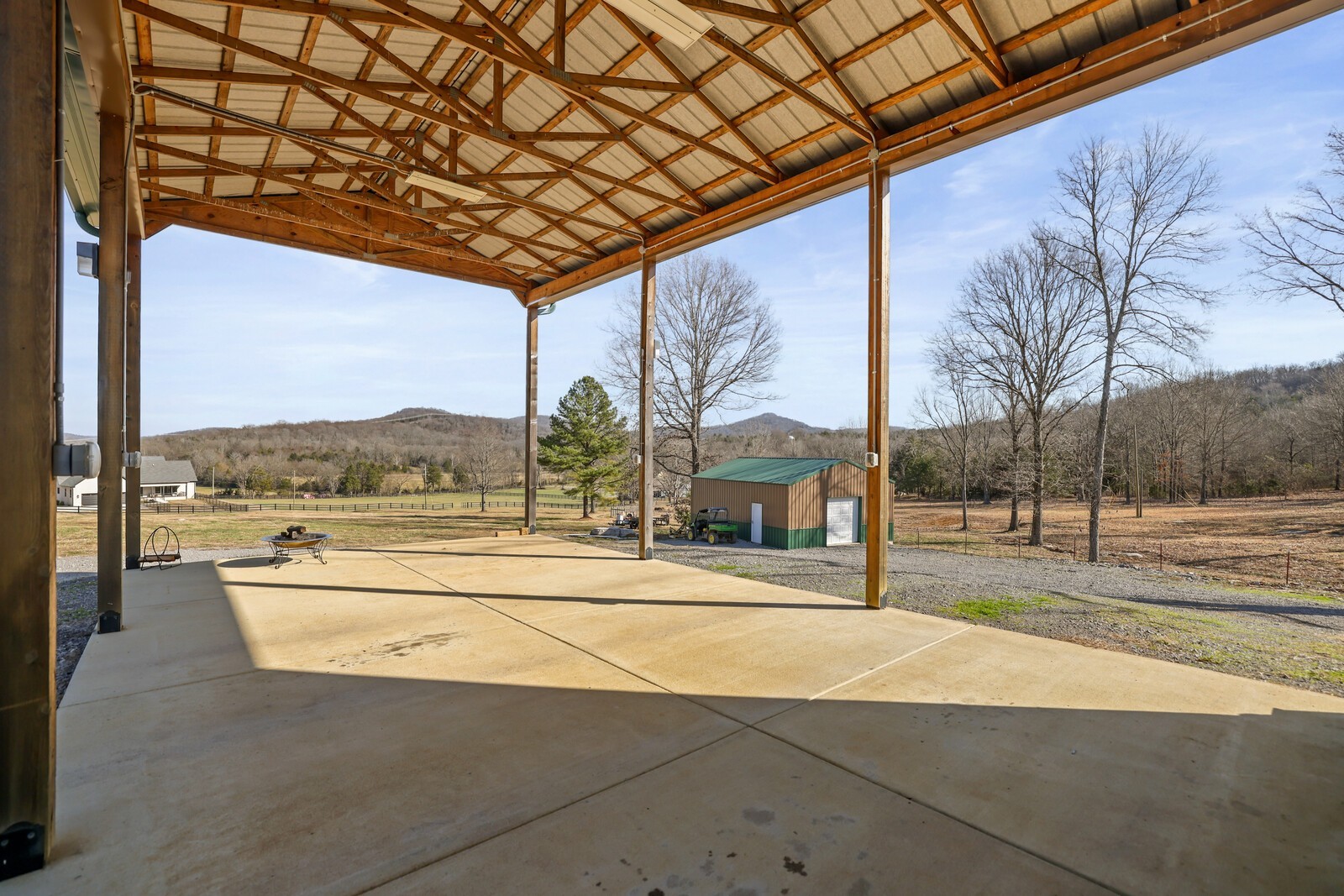3755 Holmes Gap Rd
