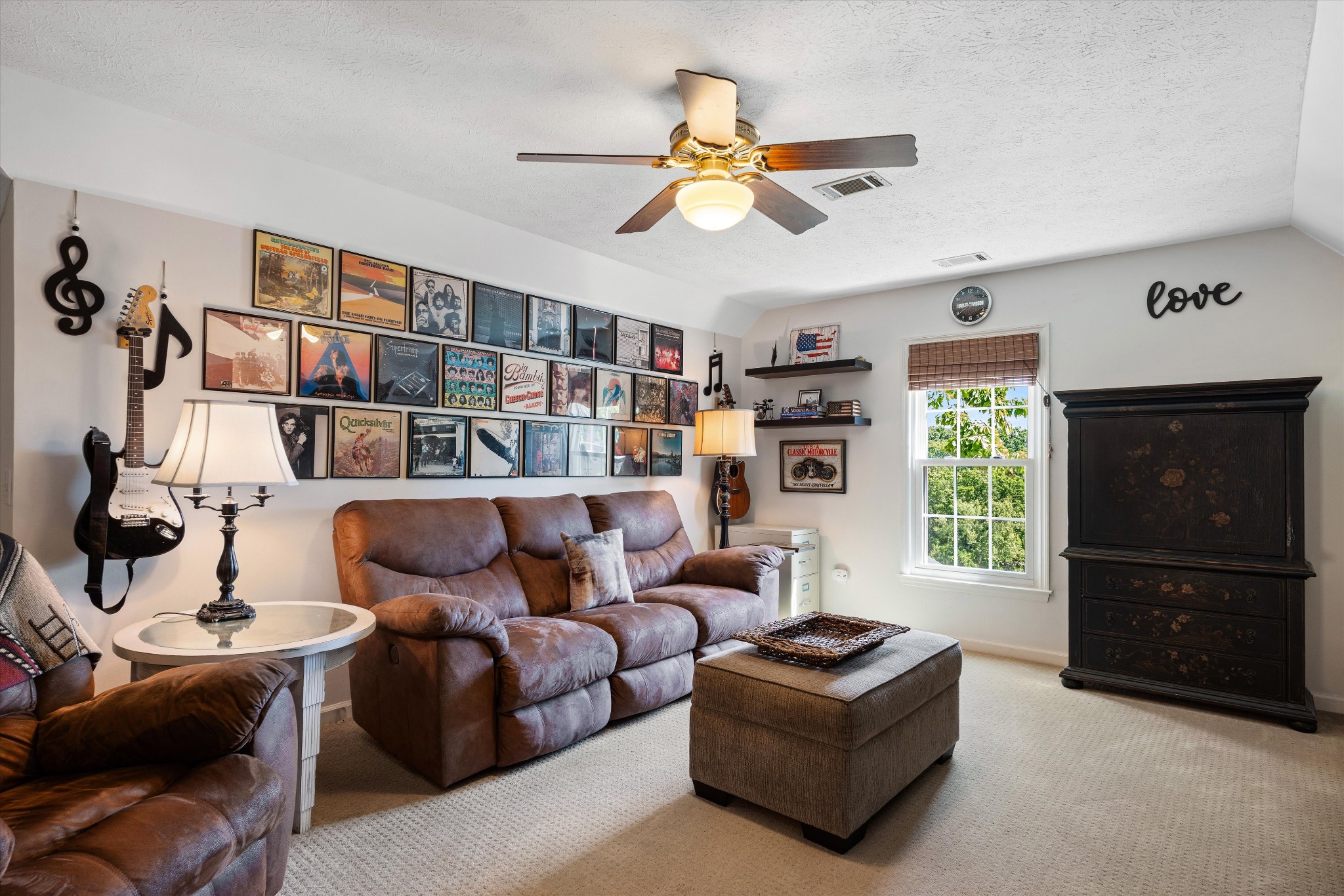 112 Spy Glass Way