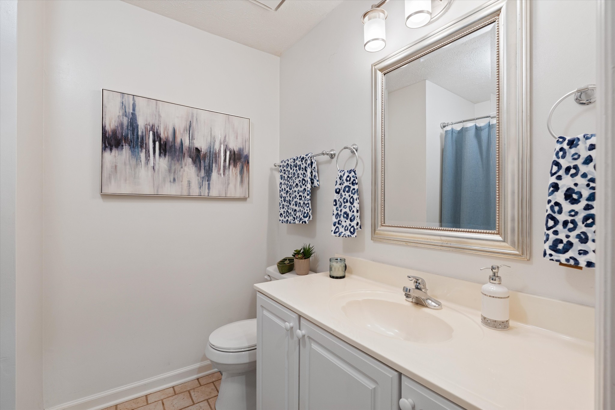 112 Spy Glass Way
