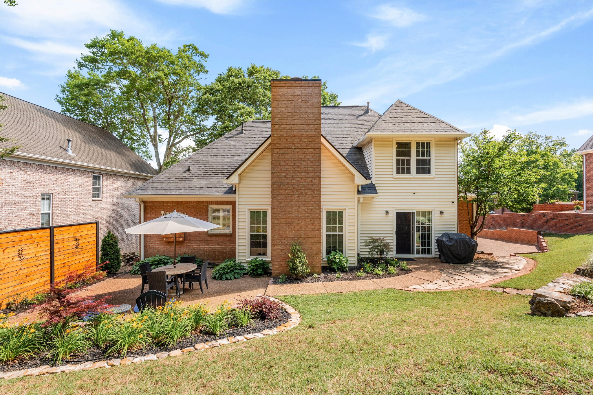 112 Spy Glass Way