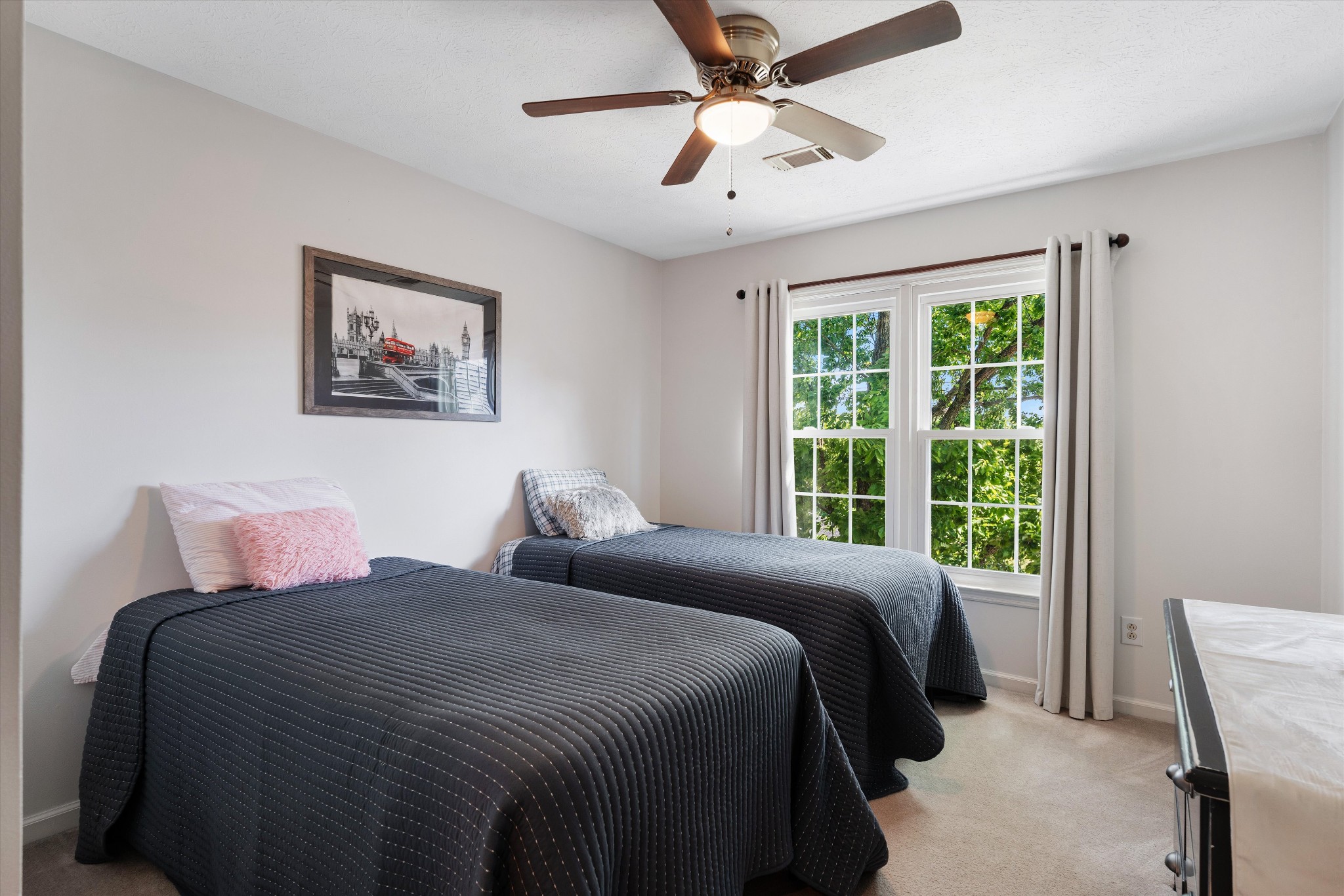 112 Spy Glass Way