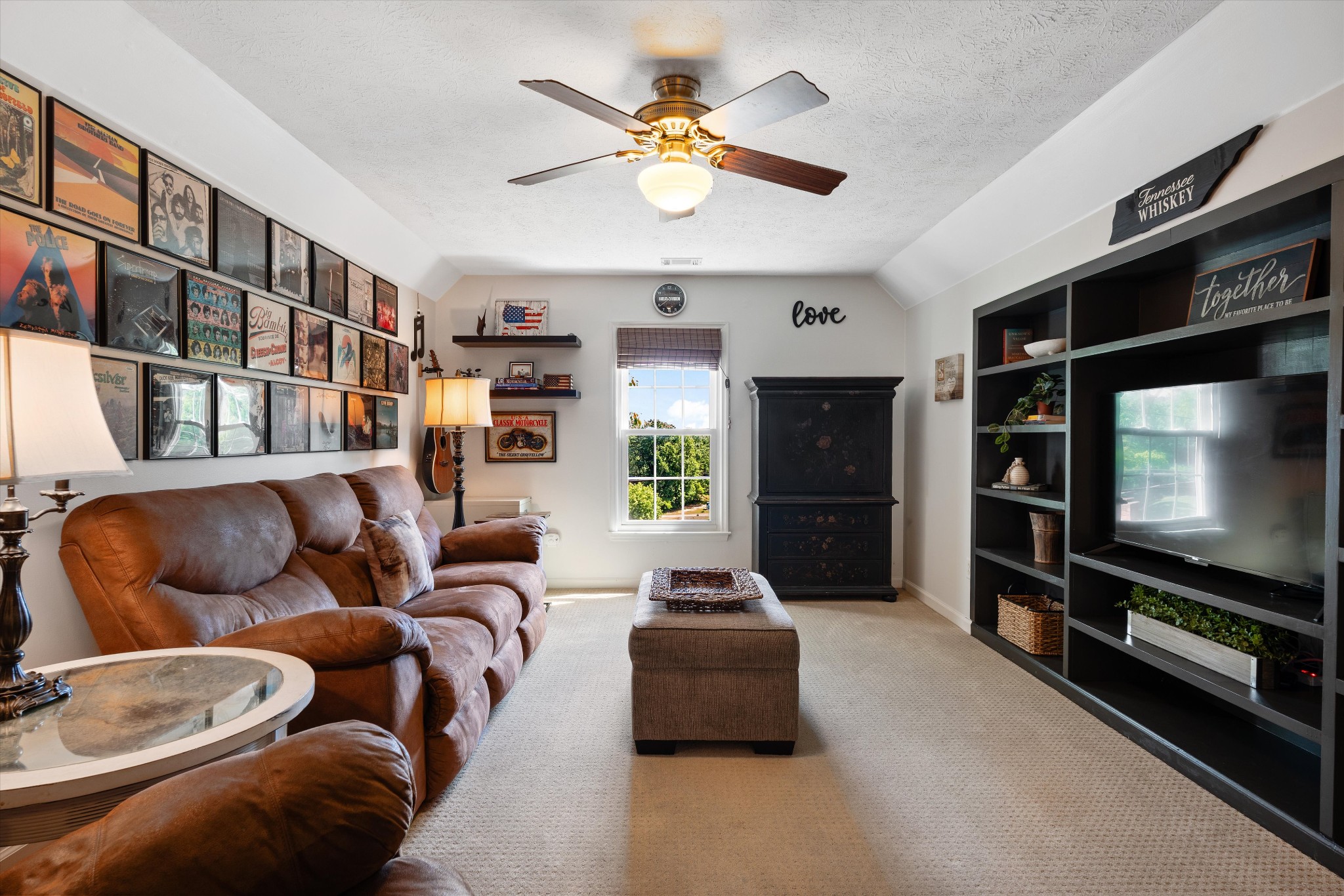 112 Spy Glass Way