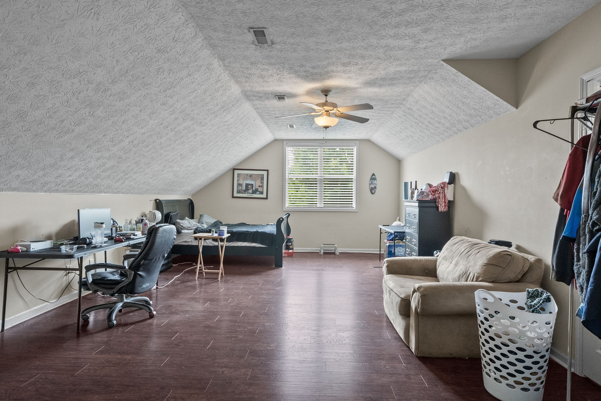 304 W Winterberry Trl
