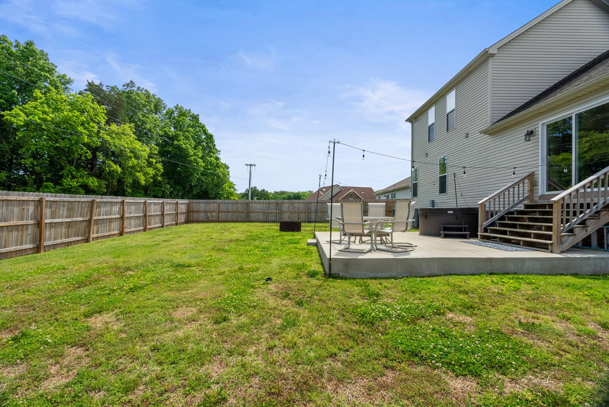 304 W Winterberry Trl