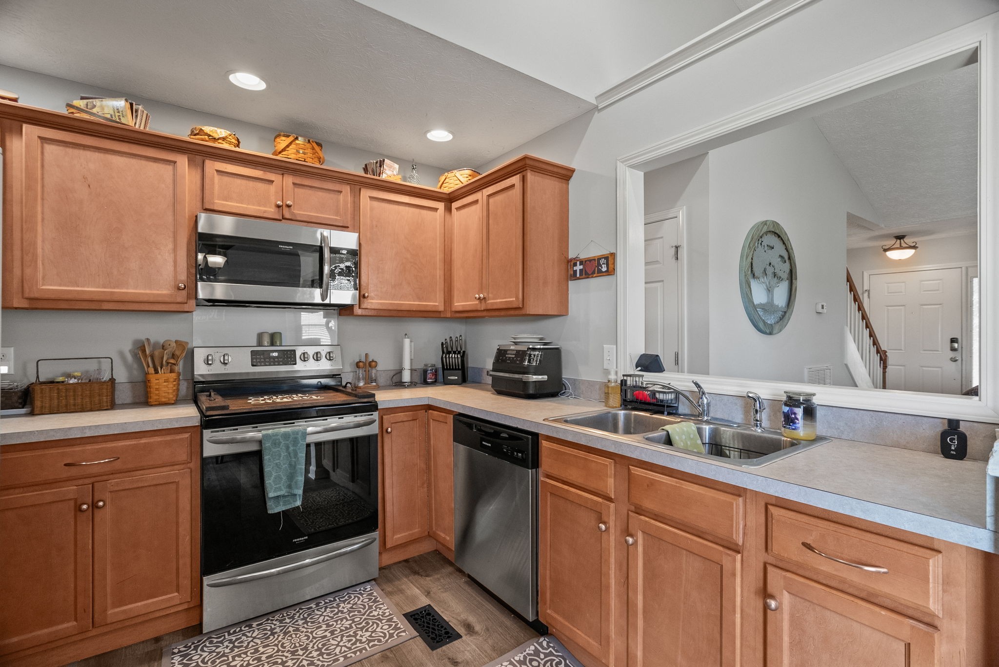 304 W Winterberry Trl