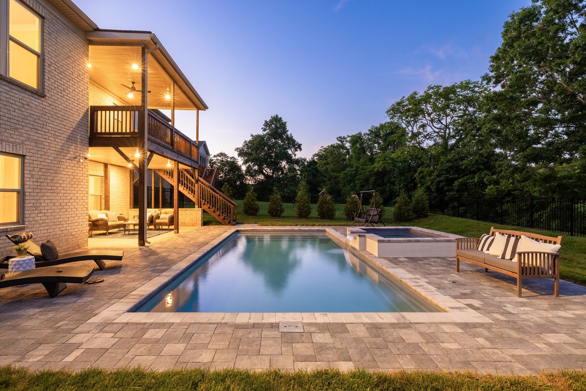 3544 Barnsley Ln