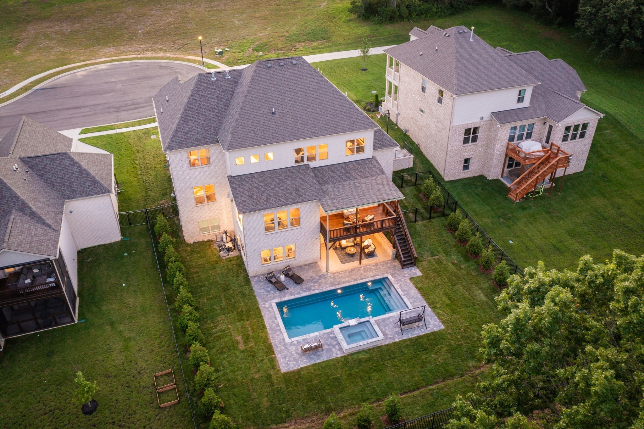 3544 Barnsley Ln