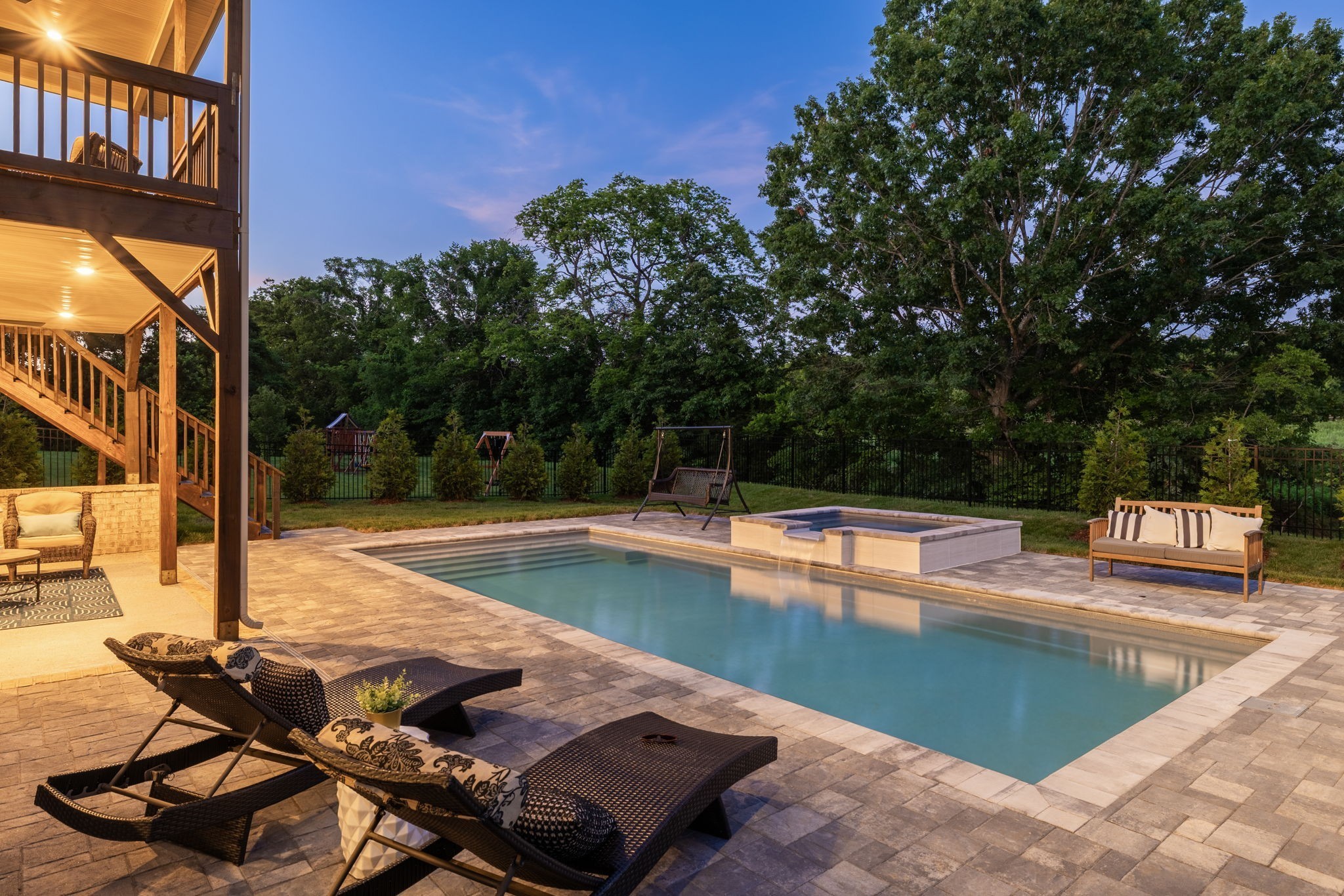 3544 Barnsley Ln