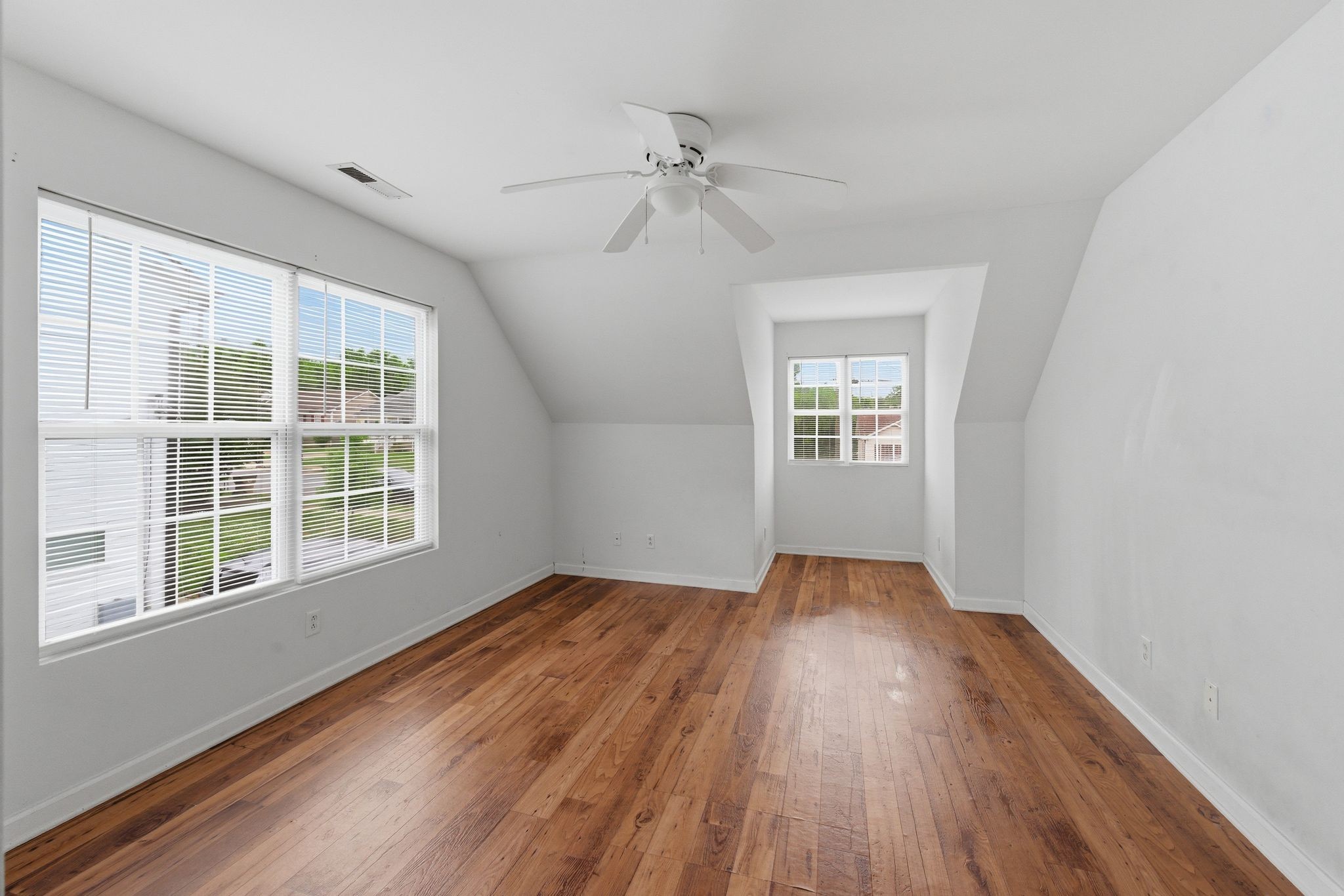 3329 Moorewood Dr Unit: A
