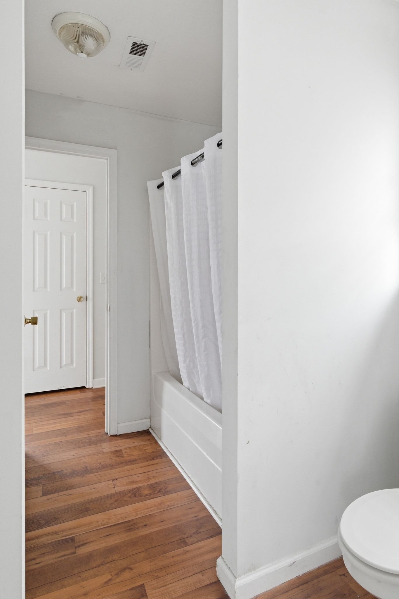 3329 Moorewood Dr Unit: A