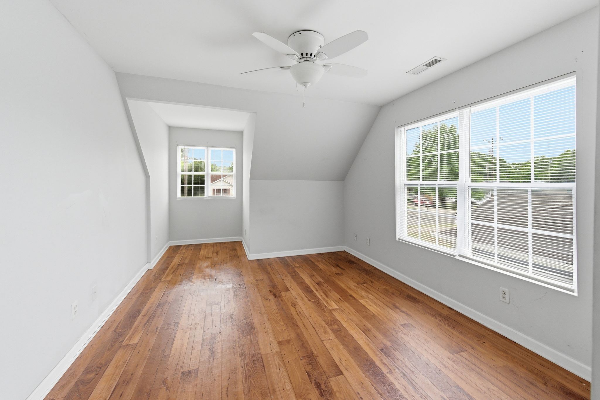 3329 Moorewood Dr Unit: A