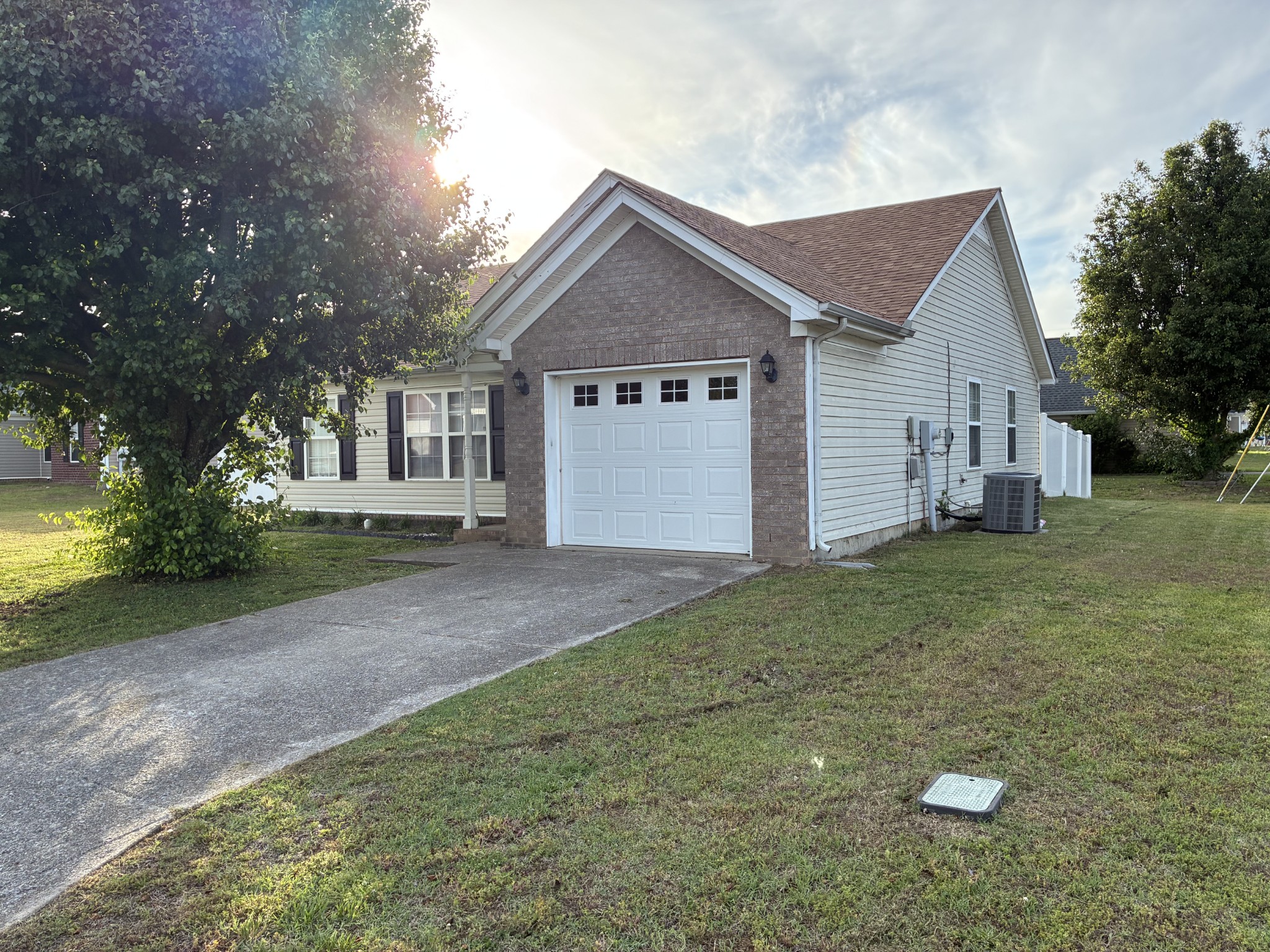 1500 Brookchase Ct