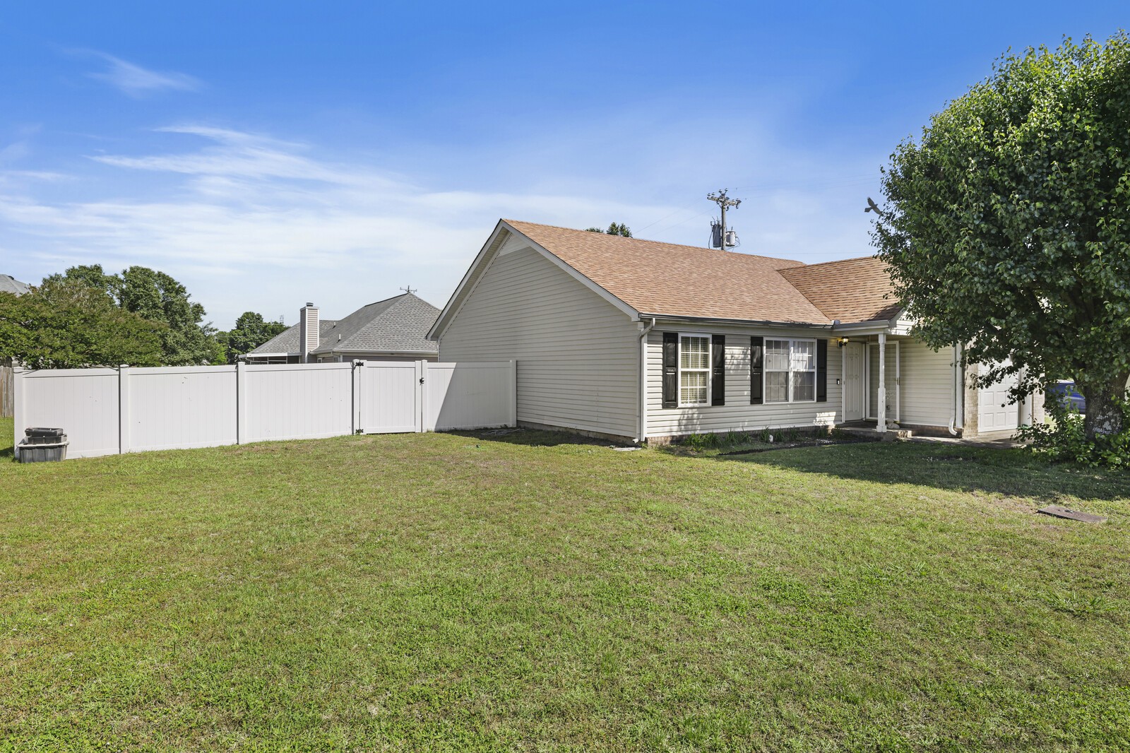 1500 Brookchase Ct