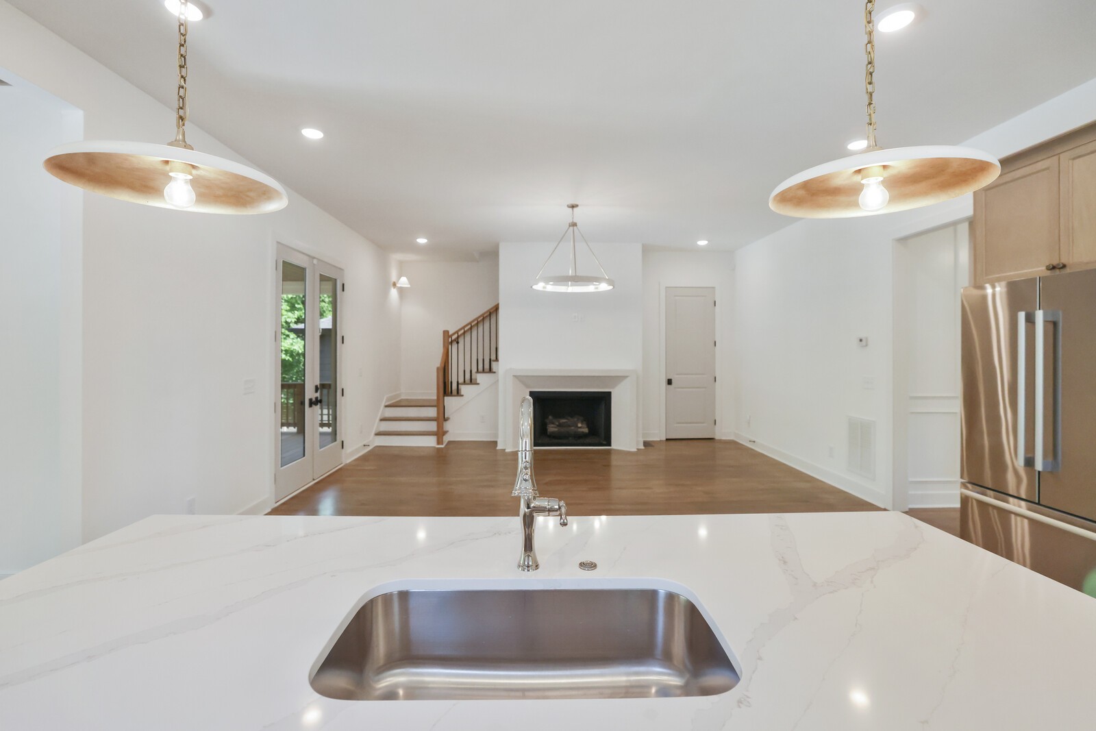 2120 Riverside Dr