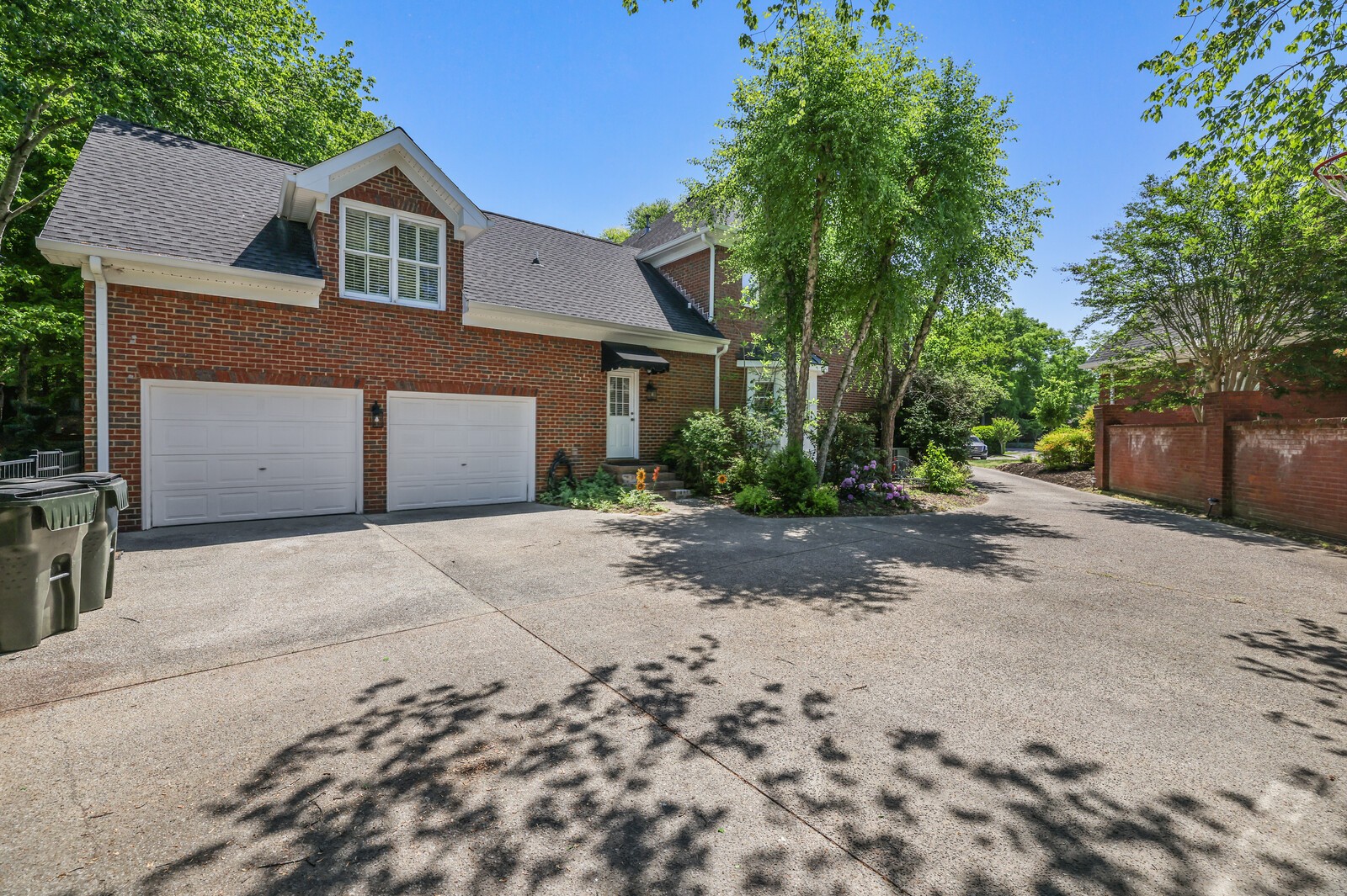 94 Hidden Way Ct