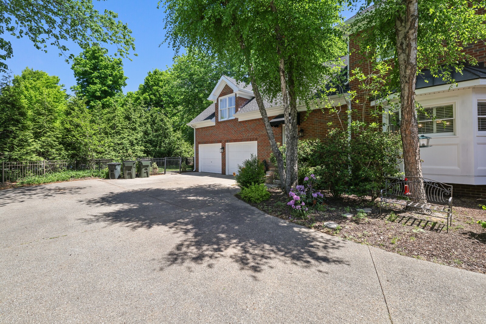 94 Hidden Way Ct