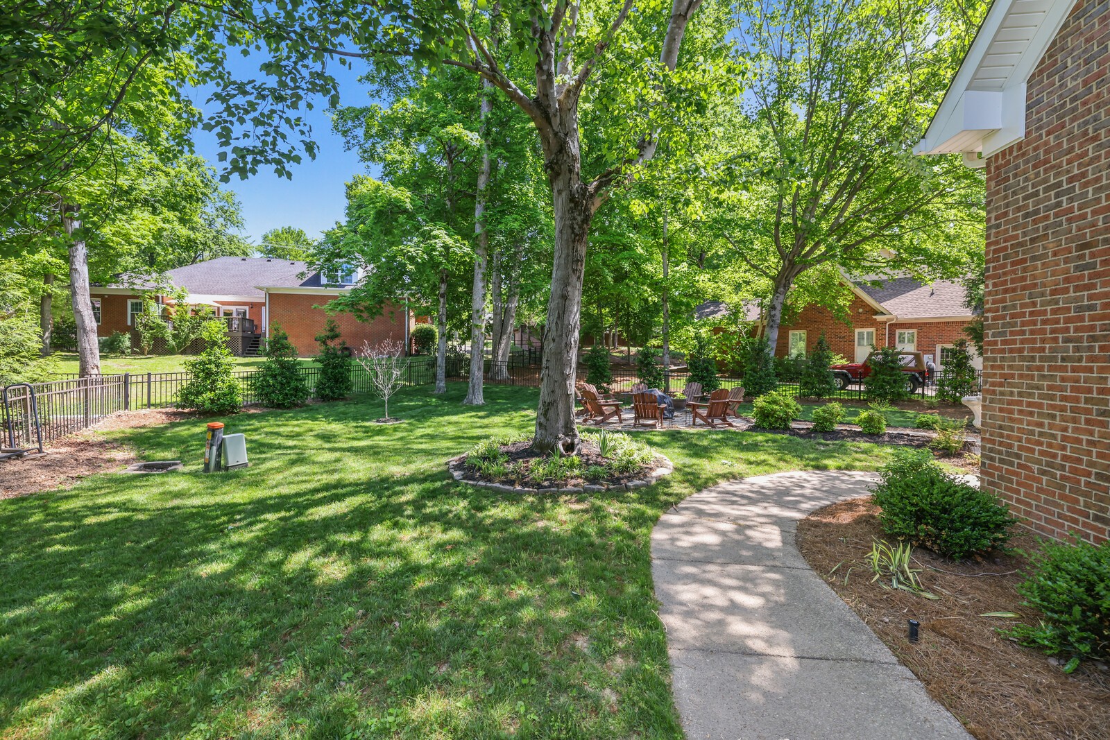 94 Hidden Way Ct