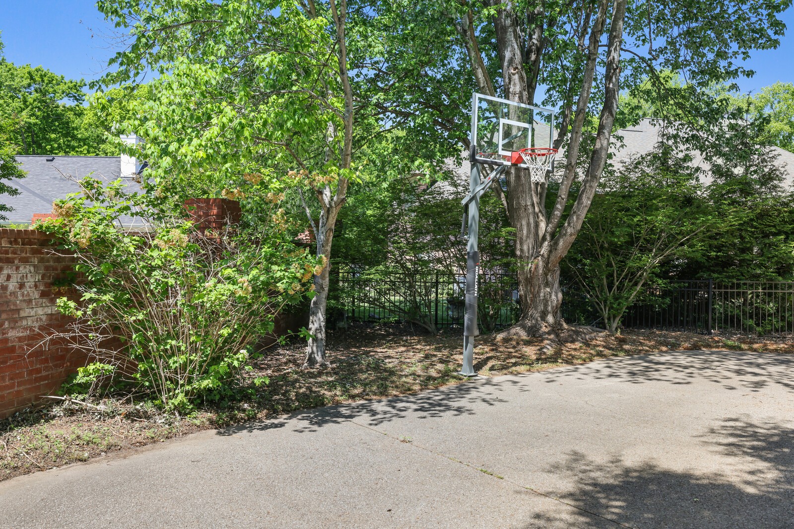 94 Hidden Way Ct