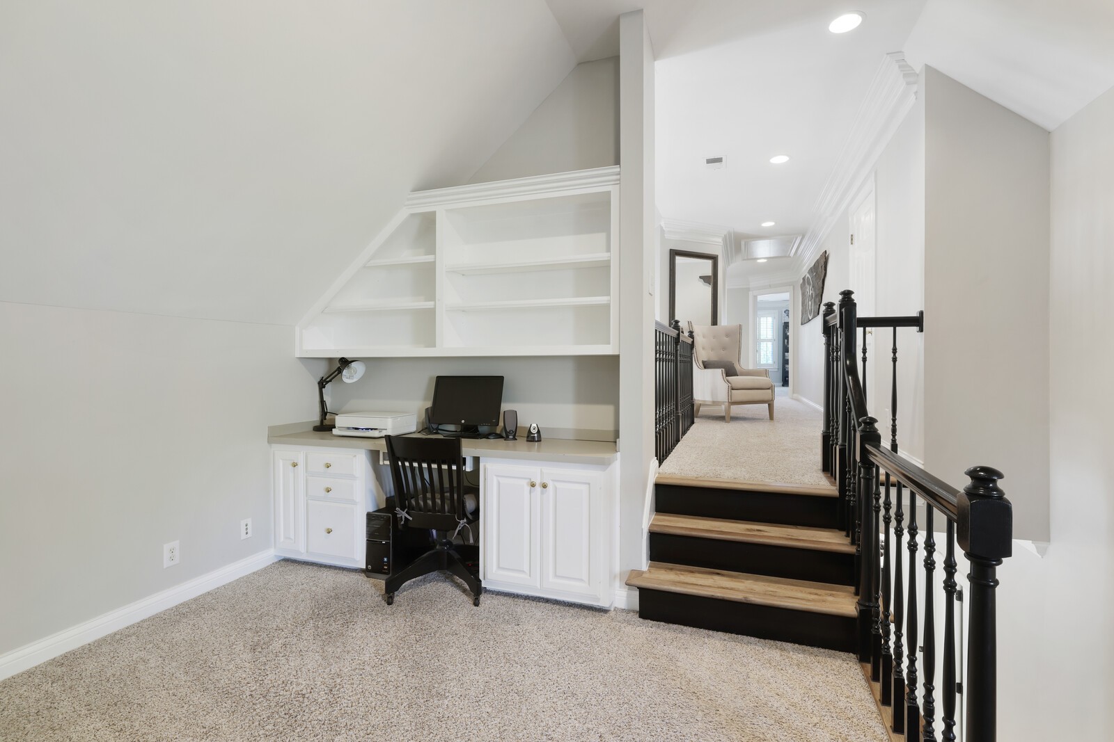 94 Hidden Way Ct