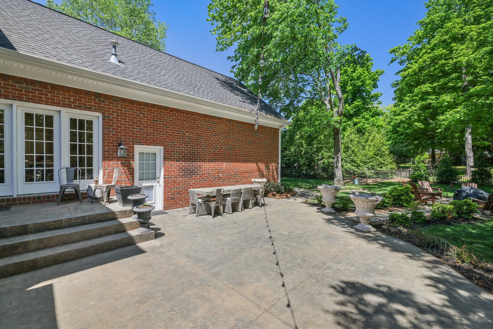 94 Hidden Way Ct