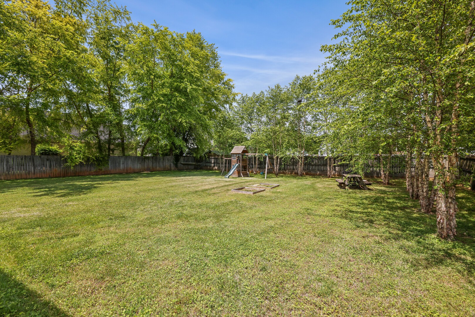 136 Fall Creek Dr