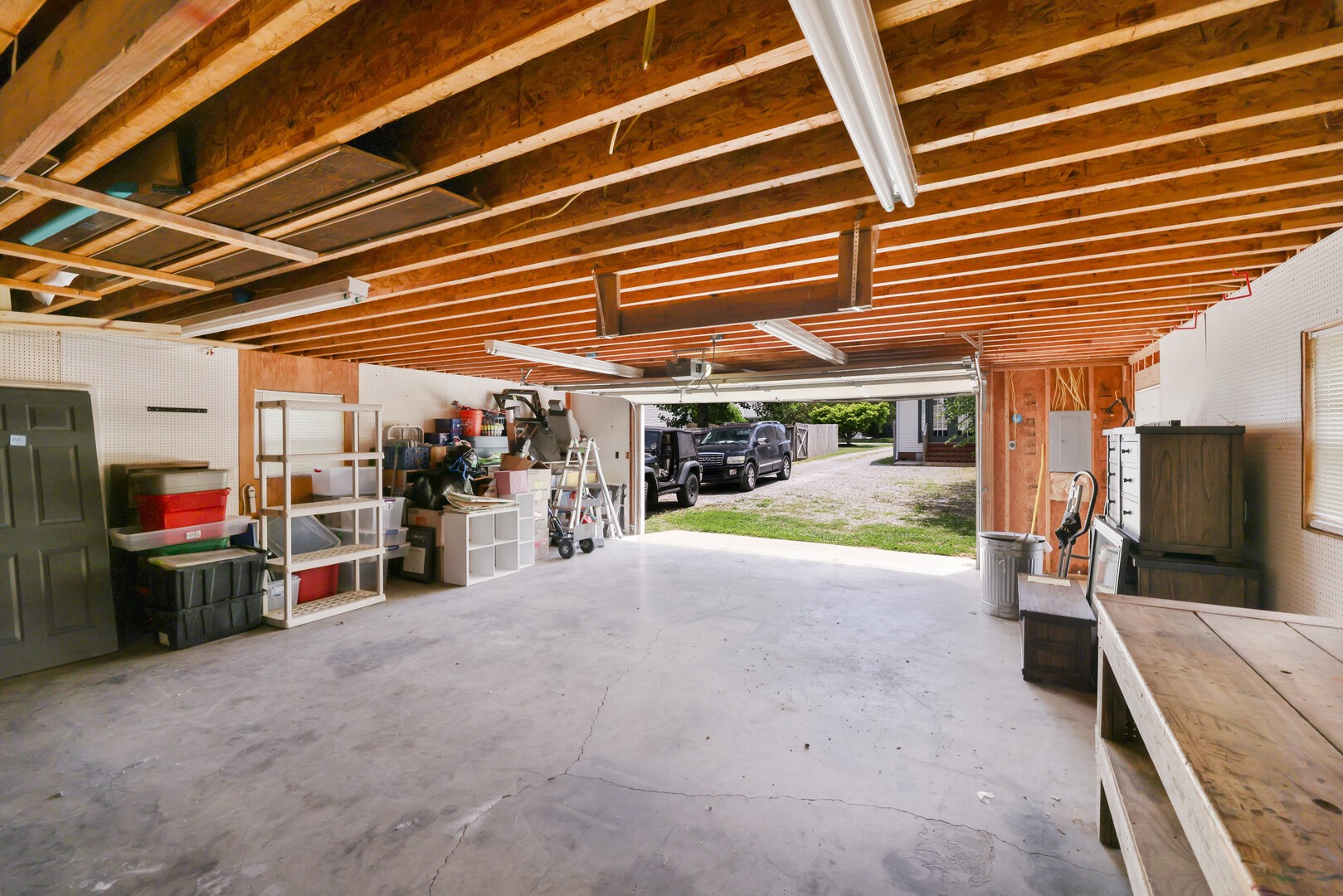 136 Fall Creek Dr