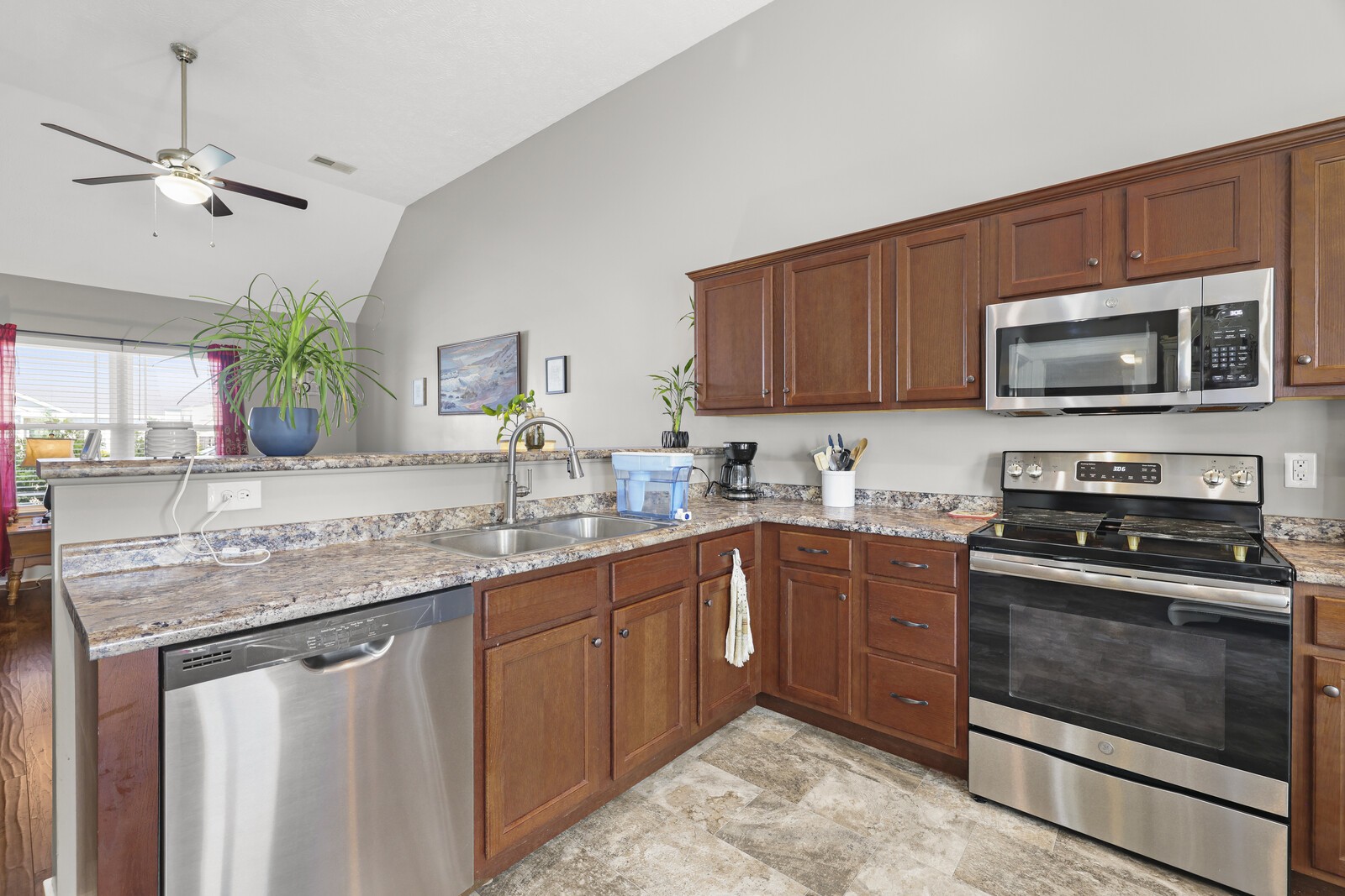 320 Providence Dr