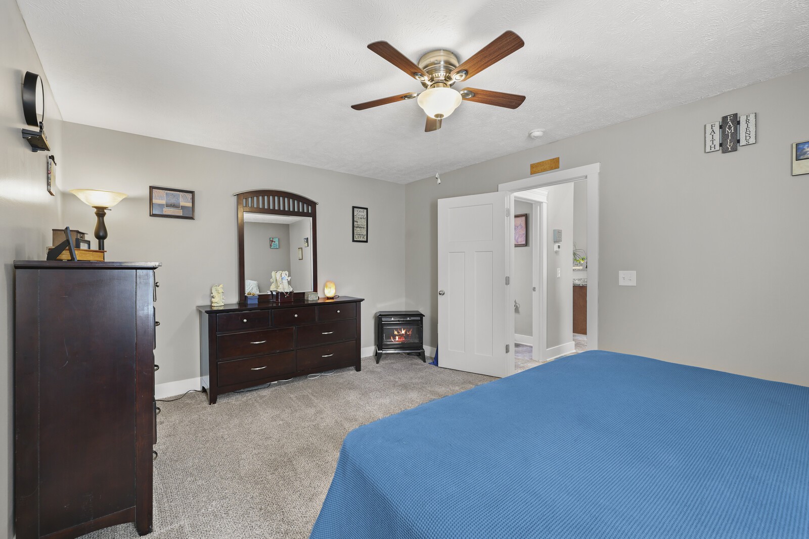 320 Providence Dr