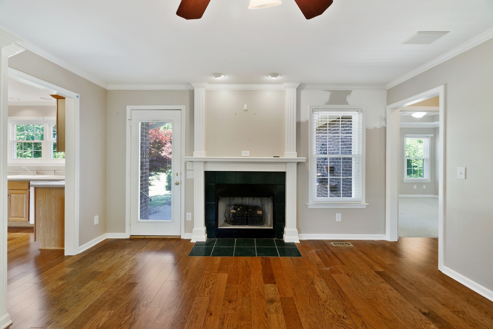 323 Winter Way
