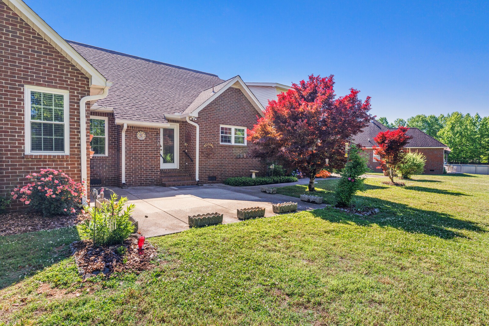 323 Winter Way