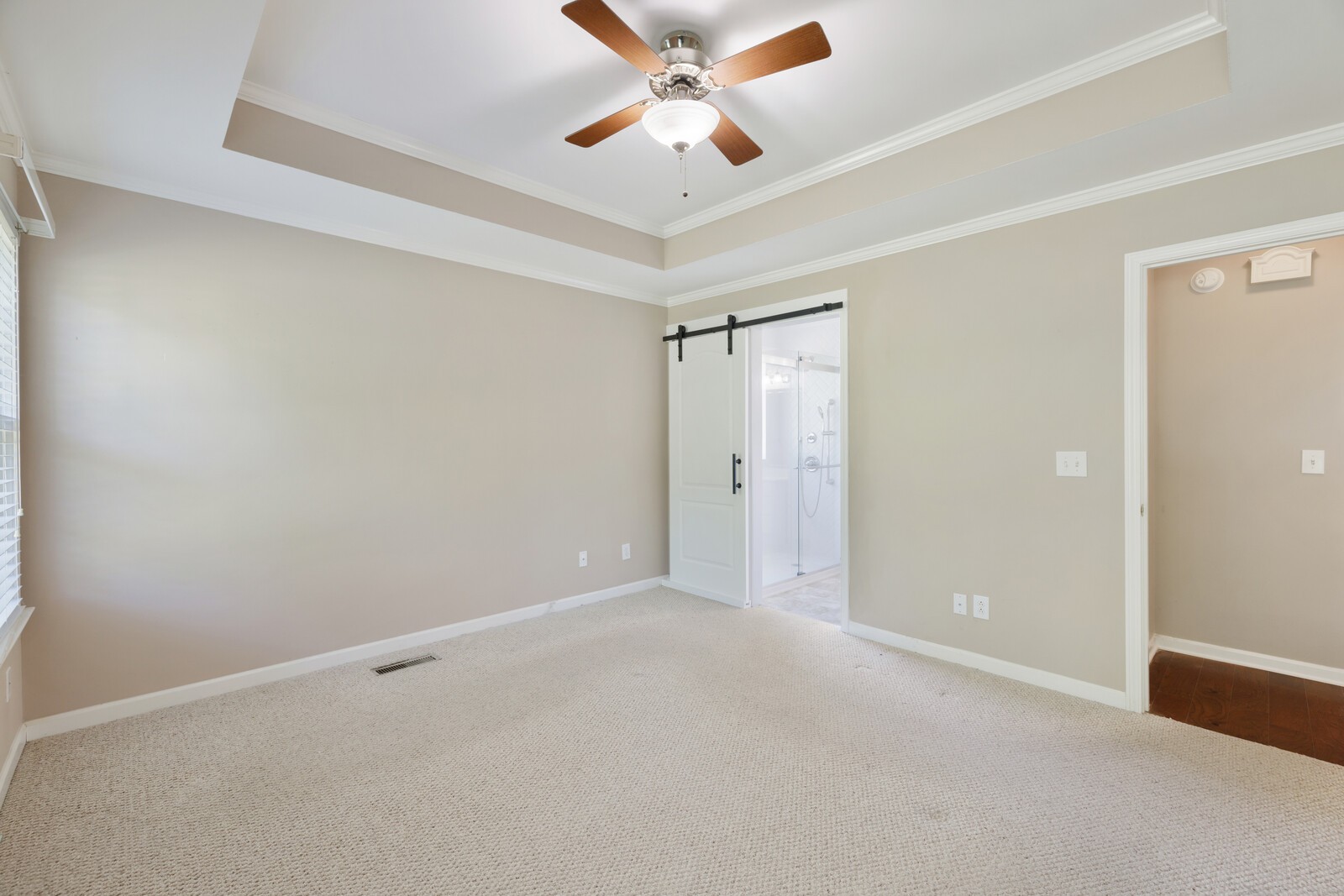323 Winter Way