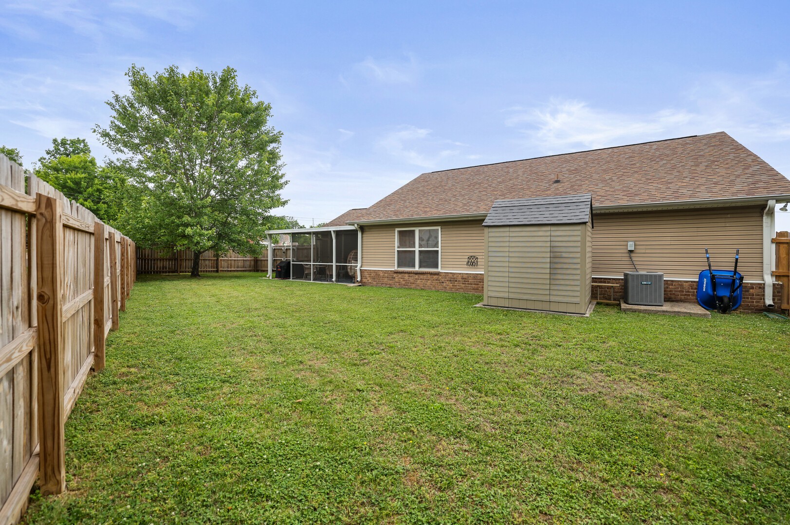 6019 Chickadee Cir