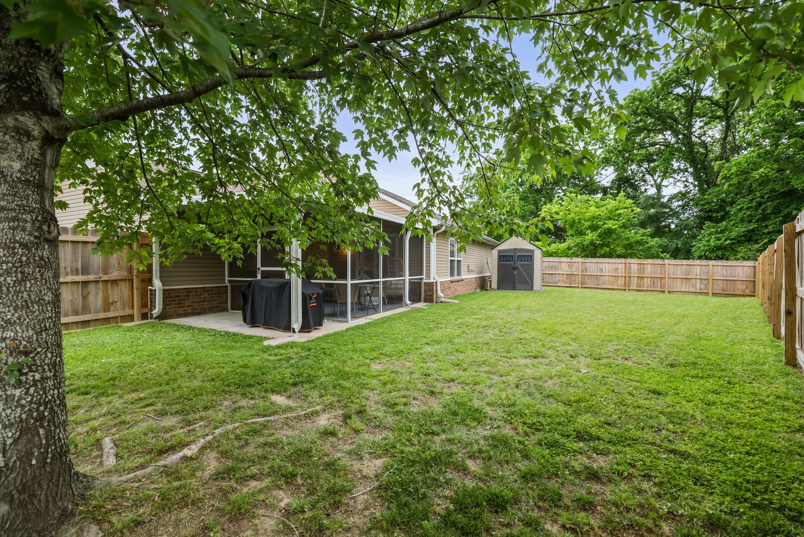 6019 Chickadee Cir