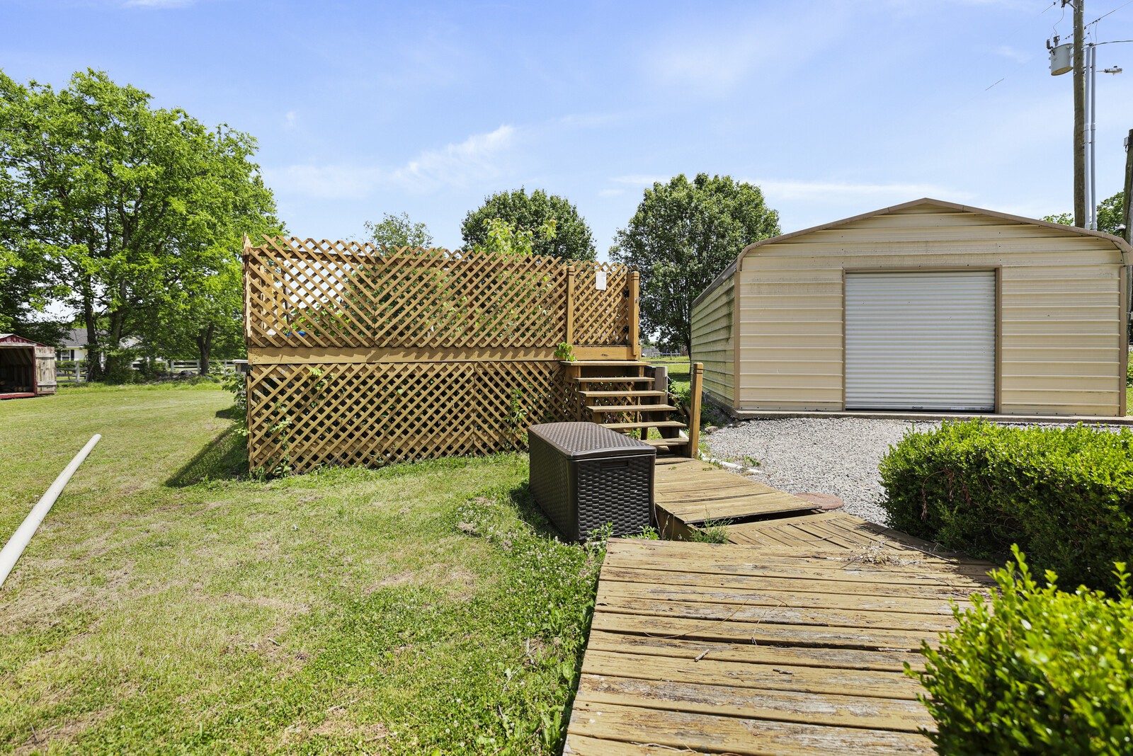 235 Vance Ln